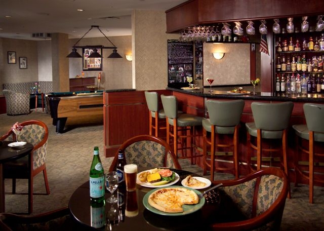 bar2.jpg